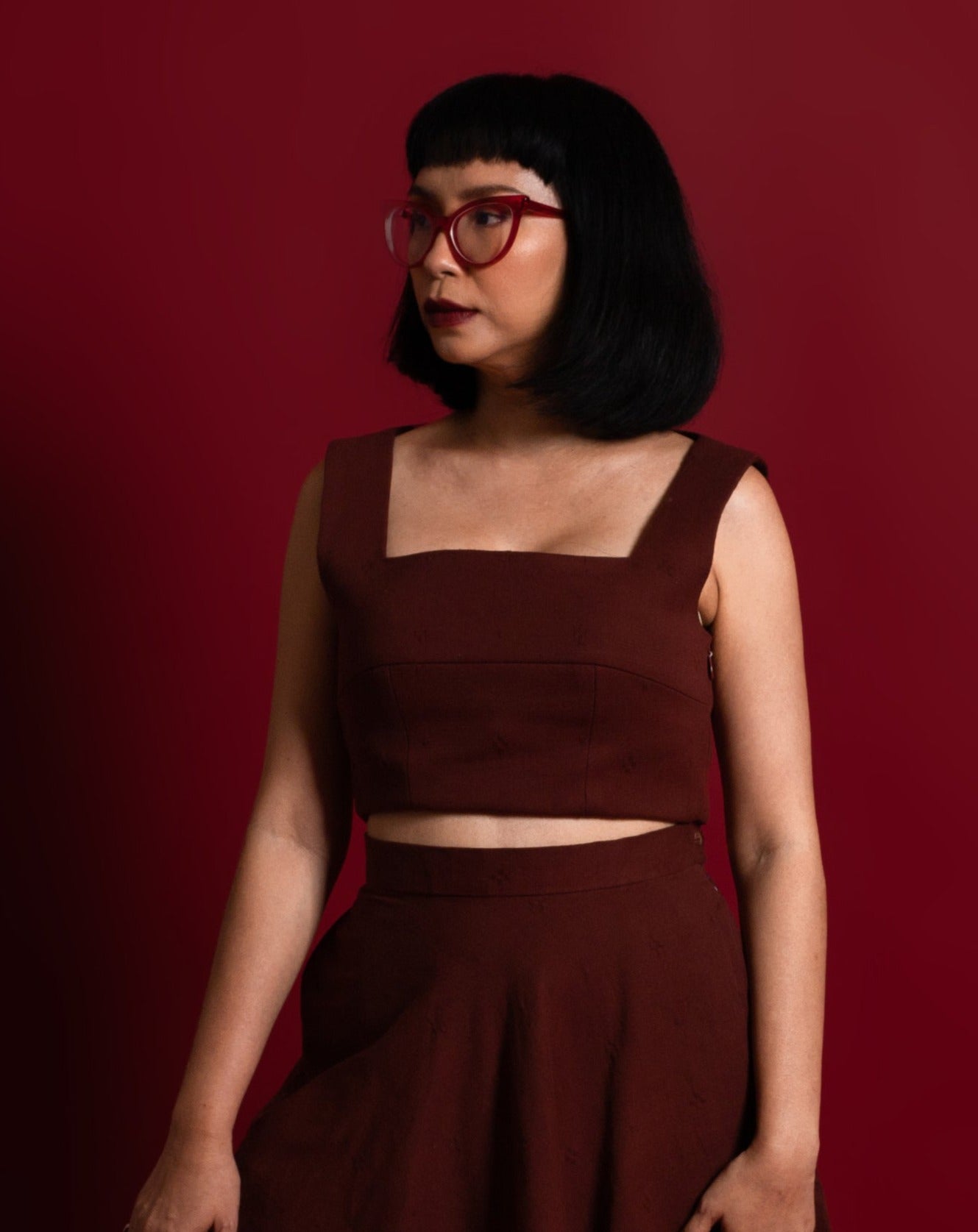 crop top, women's top, sleeveless top