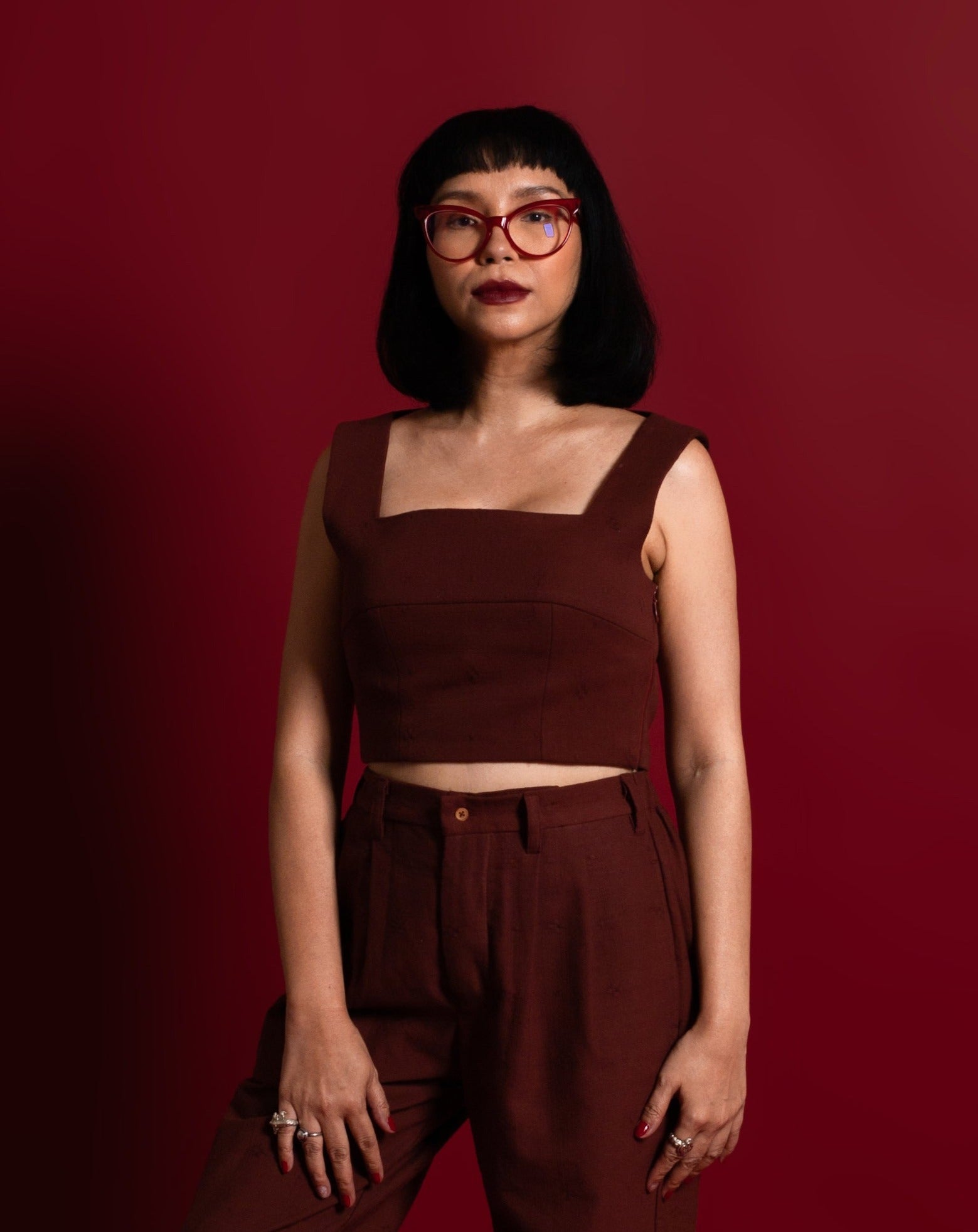 crop top, women's top, sleeveless top