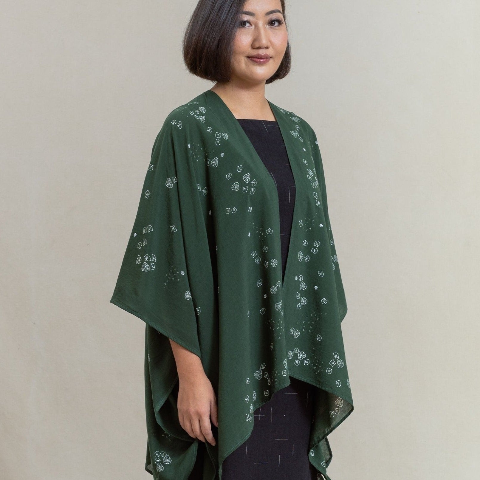 throw, slow fashion, sustainable fashion, batik tulis, natural dye, plant based, outerwear, outer, women's fashion