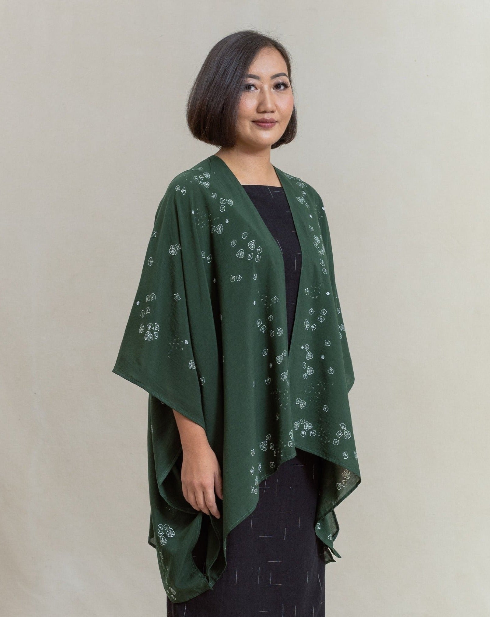 throw, slow fashion, sustainable fashion, batik tulis, natural dye, plant based, outerwear, outer, women's fashion