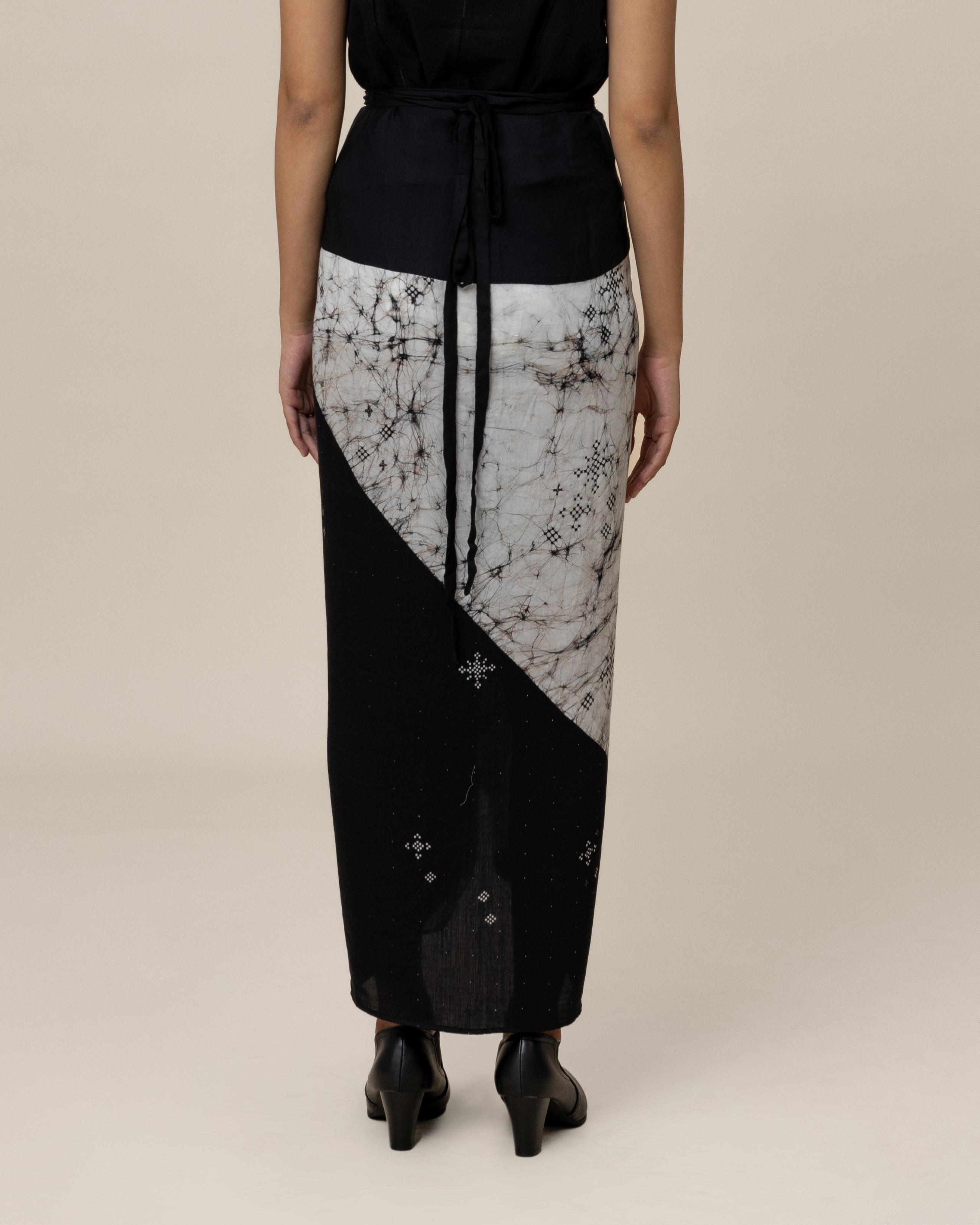 SukkhaCitta ANGKASA Knot Skirt • The Most Meaningful Clothes