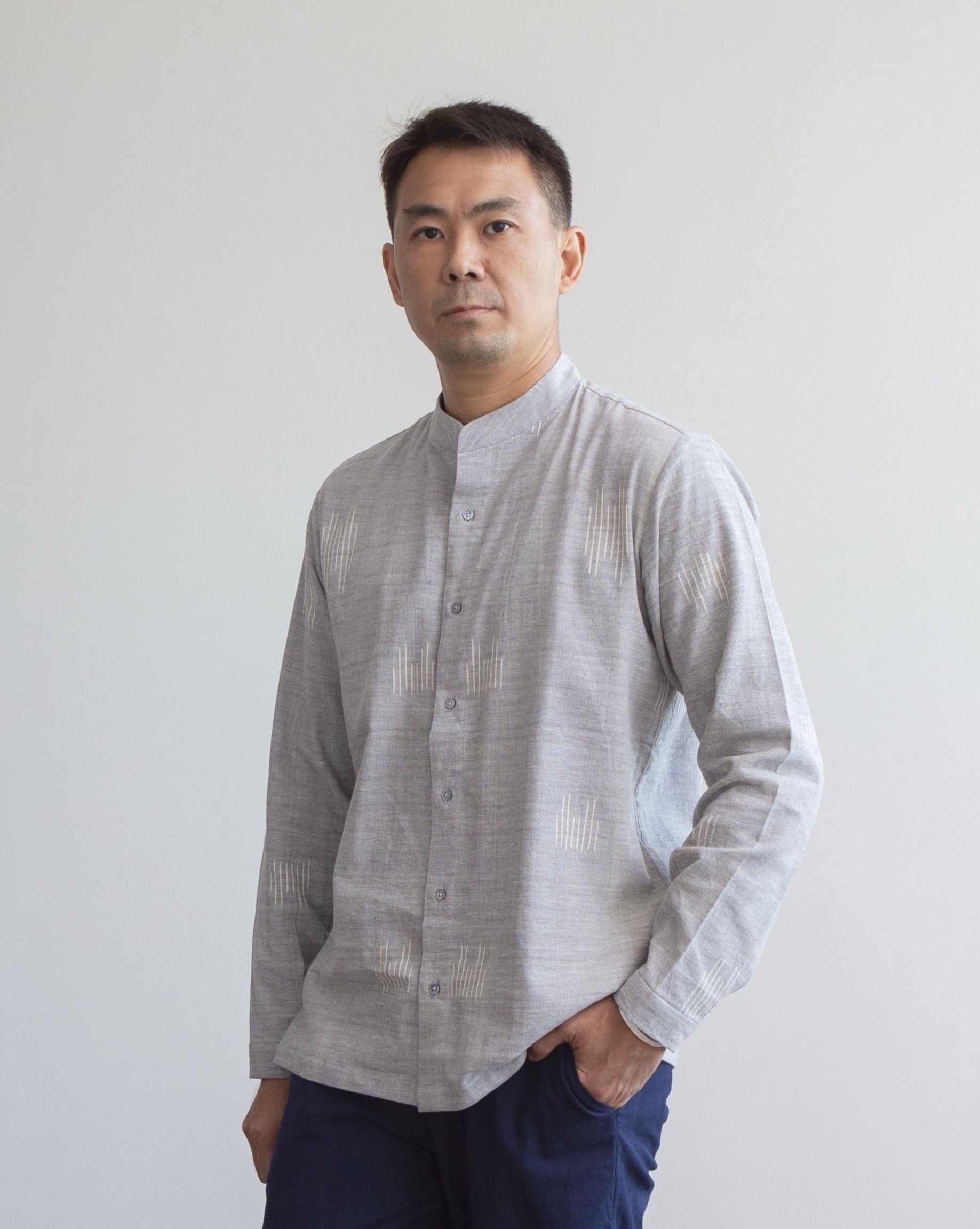 Minimalist shirt